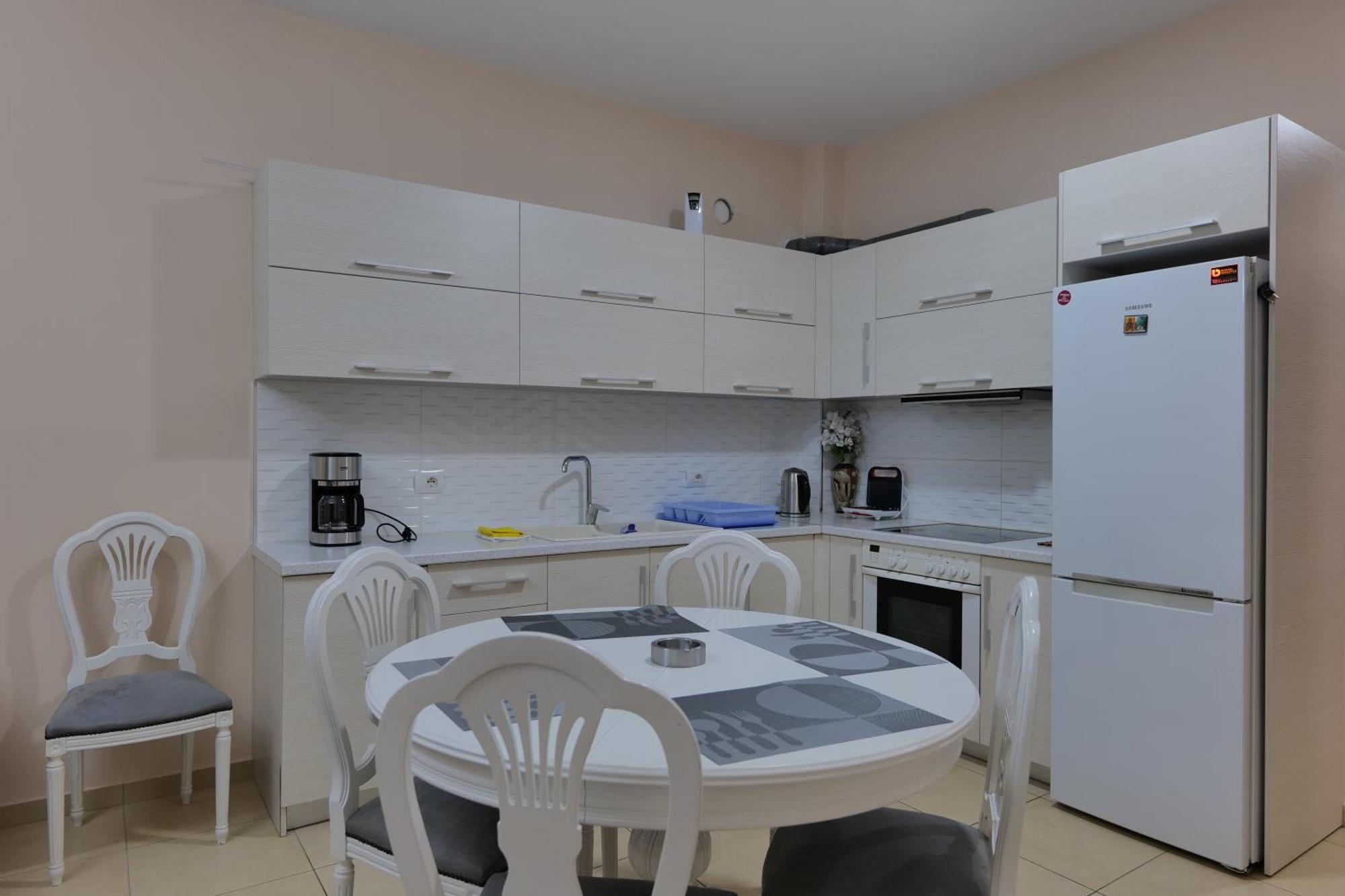 Noel Sea View Apartments Sarandë Exterior foto