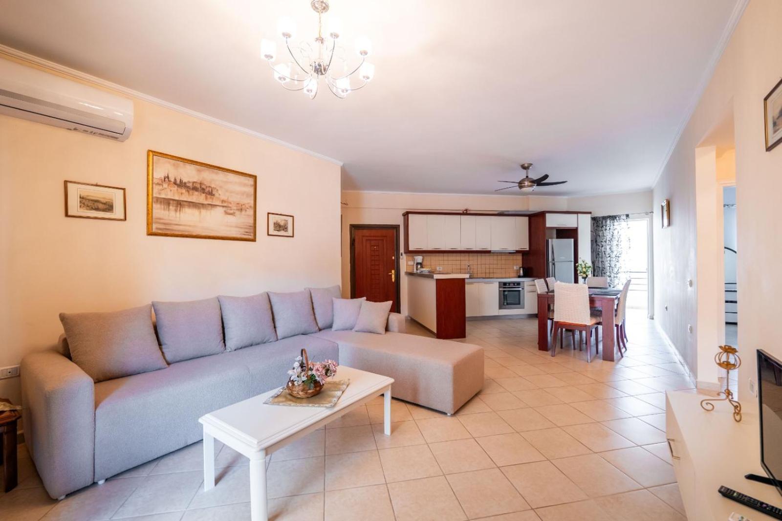 Noel Sea View Apartments Sarandë Exterior foto